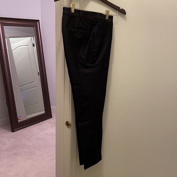 Suit Supply Havana Navy Suit - Picture 2 of 2